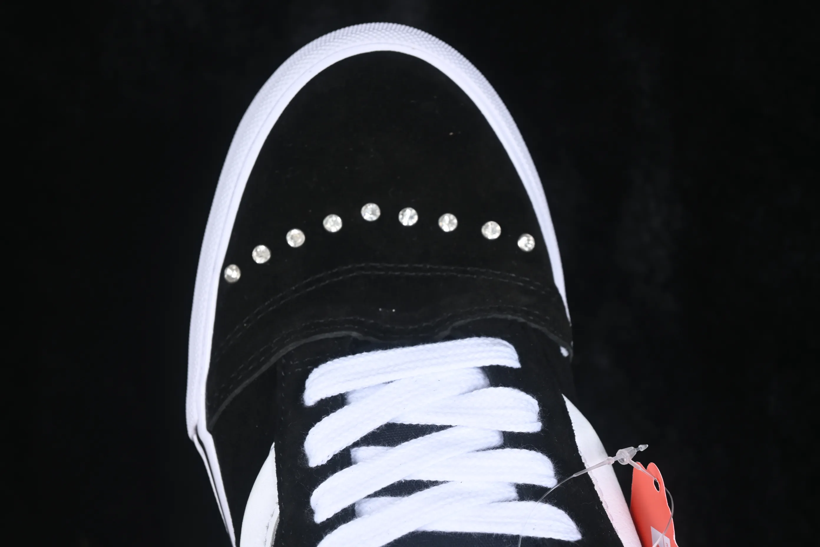 All categories Vans Vans series Vans Low Vans Knu Skool Vans low-top casual skateboard shoes VN0009QC65BT1